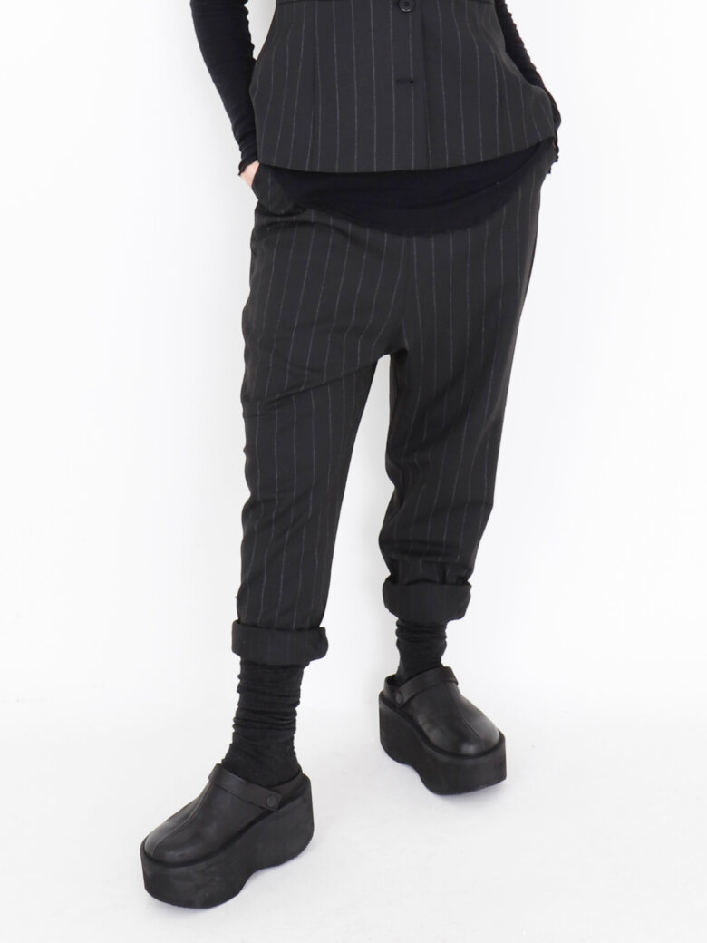 Sort Aarhus - Pinstriped baggy pants with pockets