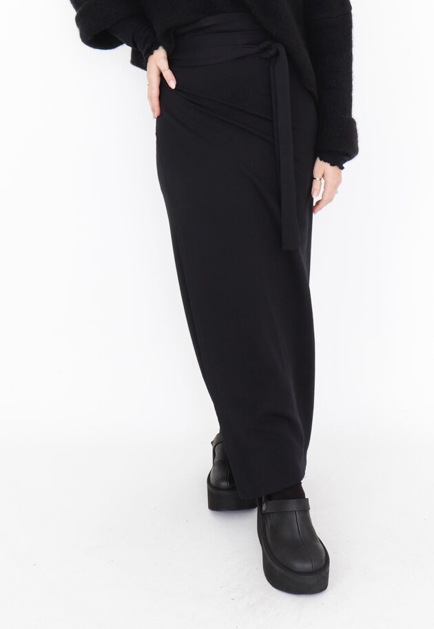 Sort Aarhus - Long high waist wrap-around skirt Sort Aarhus - Long high waist wrap-around skirt