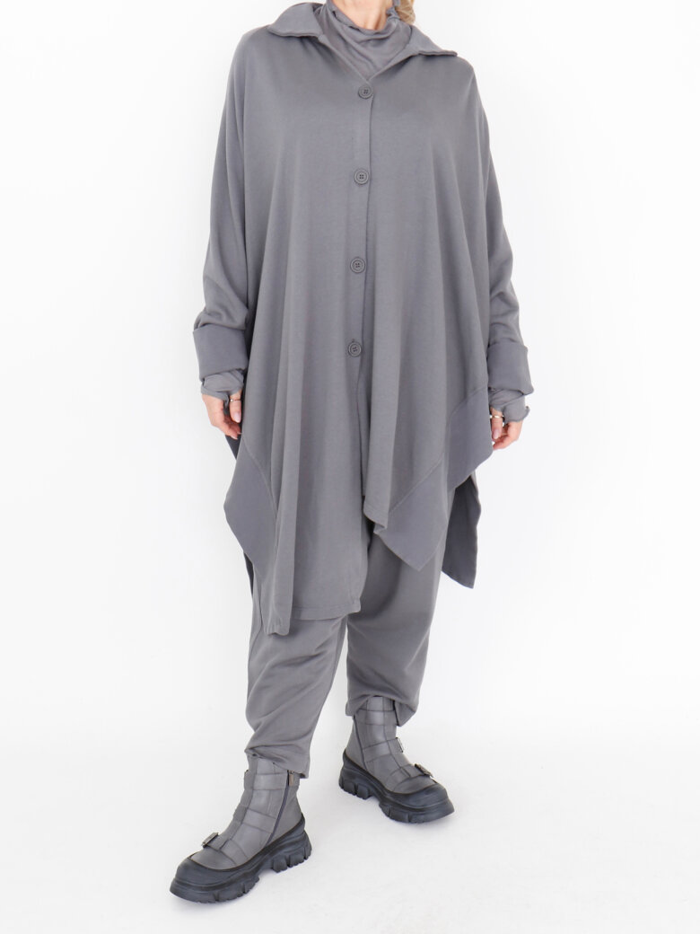 Sort Aarhus - Oversize bluse med knapper