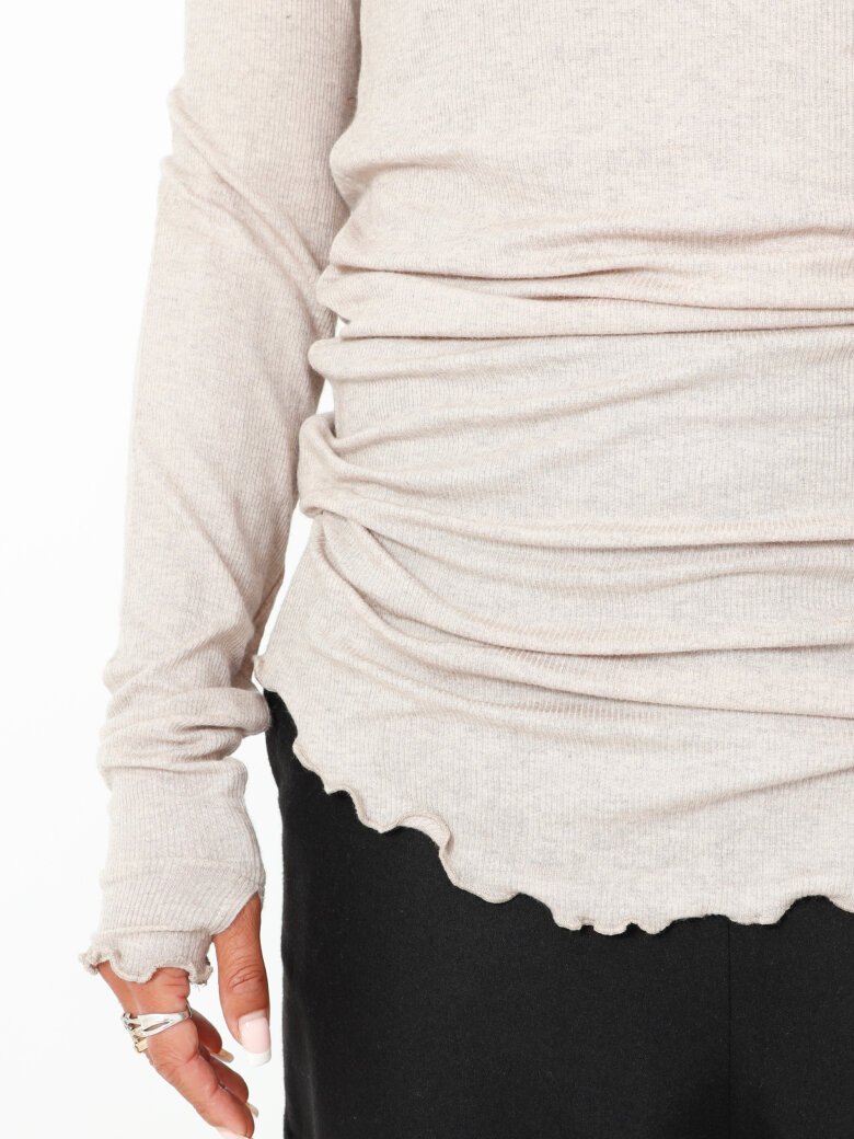 Sort Aarhus - Blouse with boat neckline and thumb opening