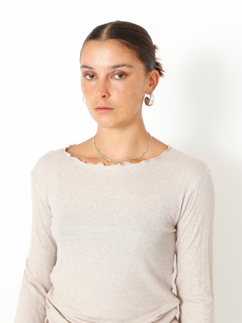 Sort Aarhus - Blouse with boat neckline and thumb opening