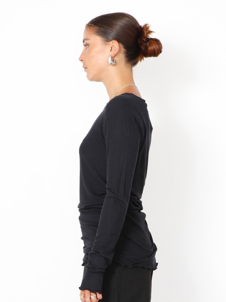 Sort Aarhus - Blouse with boat neckline and thumb opening