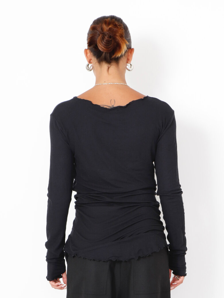 Sort Aarhus - Blouse with boat neckline and thumb opening