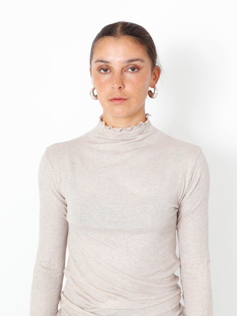 Sort Aarhus - Turtleneck blouse with thumb opening