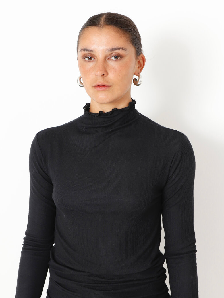 Sort Aarhus - Turtleneck blouse with thumb opening
