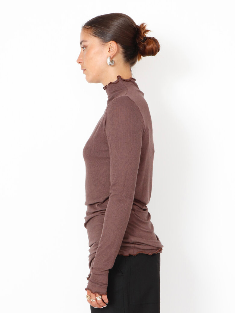 Sort Aarhus - Bluse med rullekrave og thumb-opening