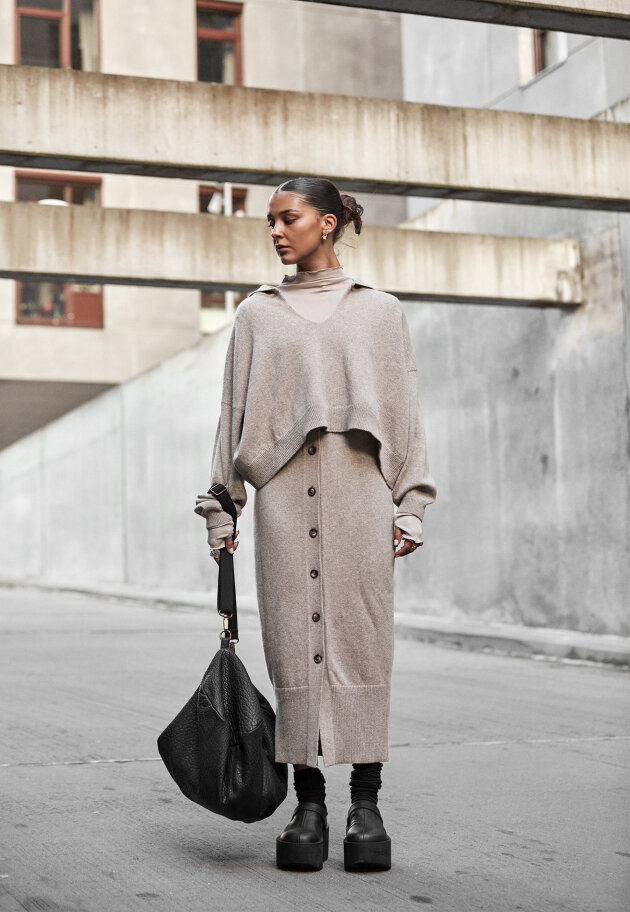 Sort Aarhus - Knitted skirt with buttons Sort Aarhus - Knitted skirt with buttons