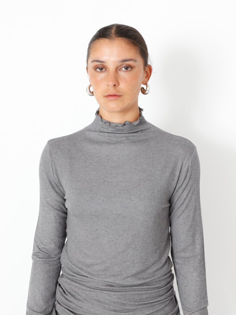 Sort Aarhus - Bluse med rullekrave og thumb-opening