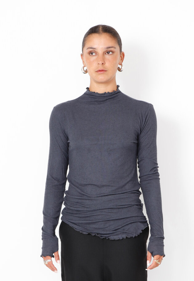 Sort Aarhus - Bluse med rullekrave og thumb-opening