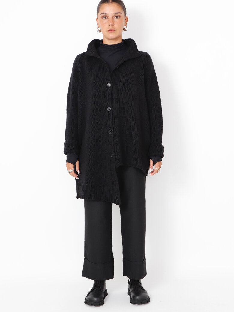 Sort Aarhus - Knitted blouse/cardigan in merino wool