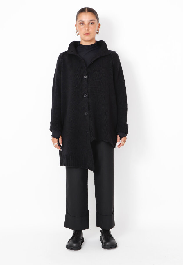 Sort Aarhus - Strikket bluse/cardigan i merinould