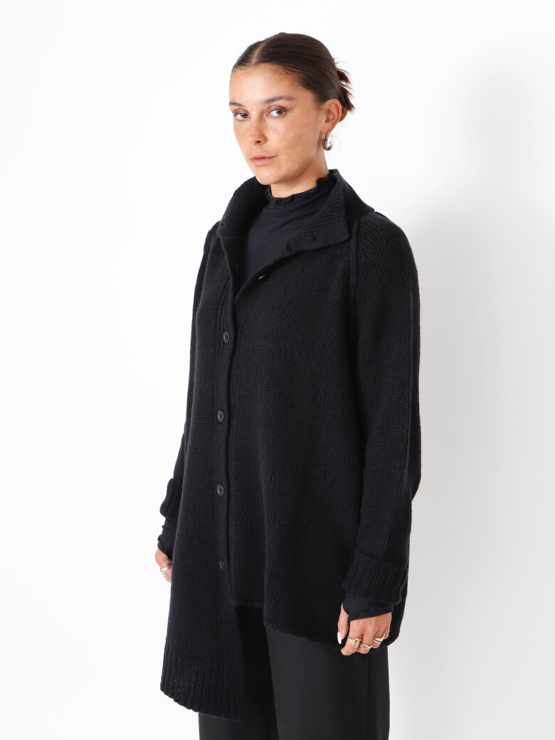 Sort Aarhus - Knitted blouse/cardigan in merino wool