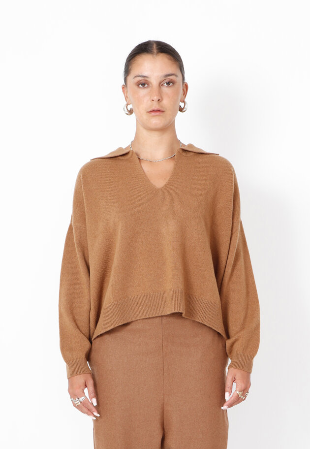 Sort Aarhus - Knitted polo in merino wool Sort Aarhus - Knitted polo in merino wool