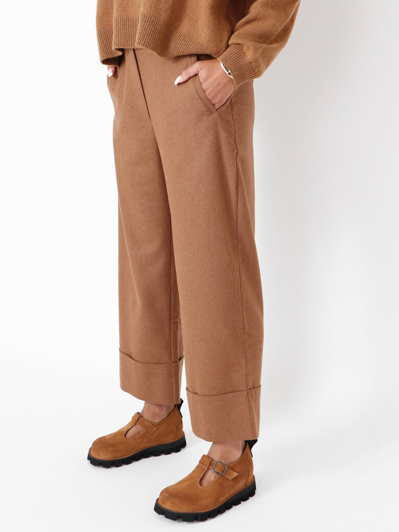 Sort Aarhus - 3/4 pants with turned-up hems in a wool mix