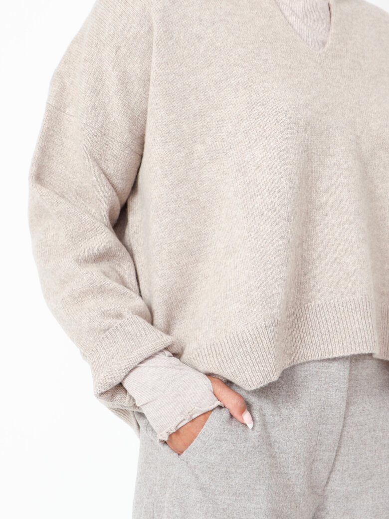 Sort Aarhus - 3/4 pants with turned-up hems in a wool mix