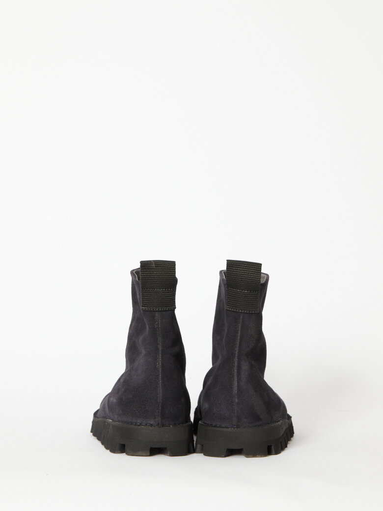 Lofina - PRE ORDER! Støvle i ruskind med front-lynlås