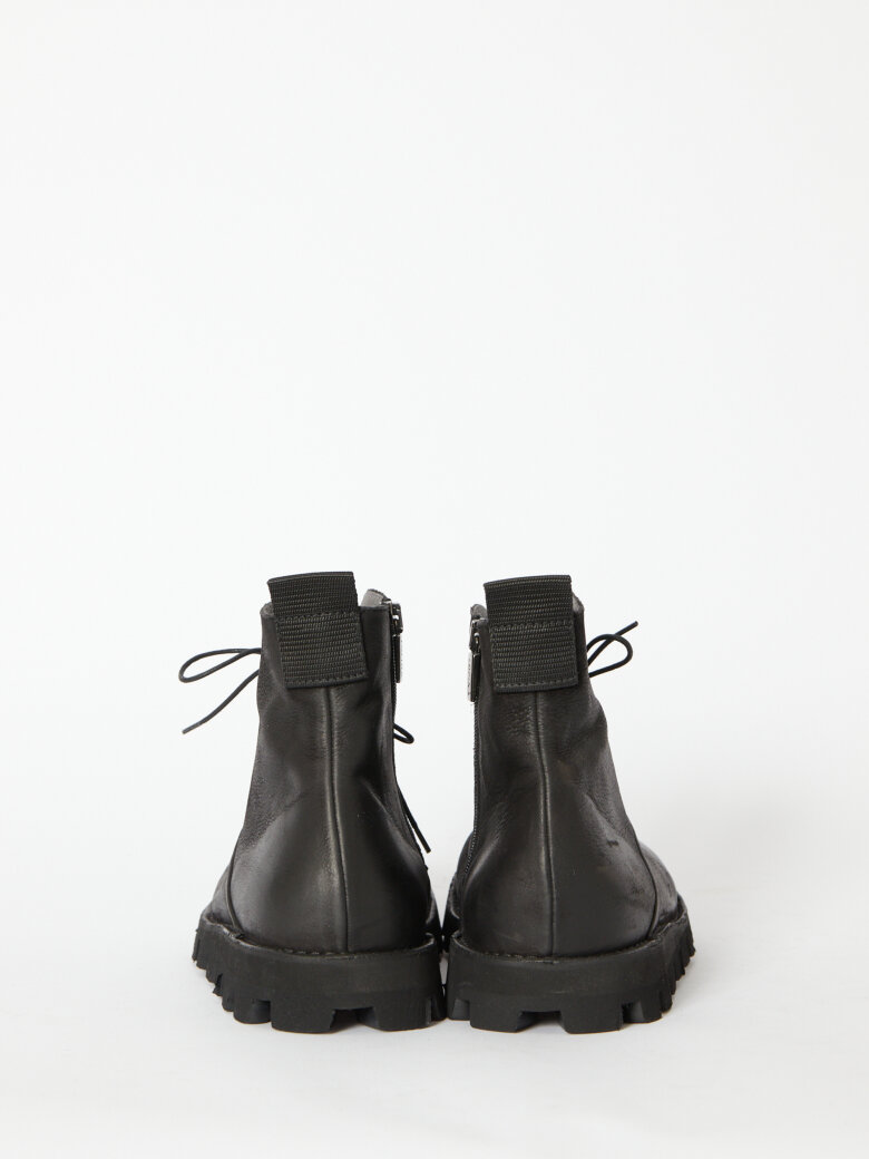 Lofina - PRE ORDER! Støvle med snøre