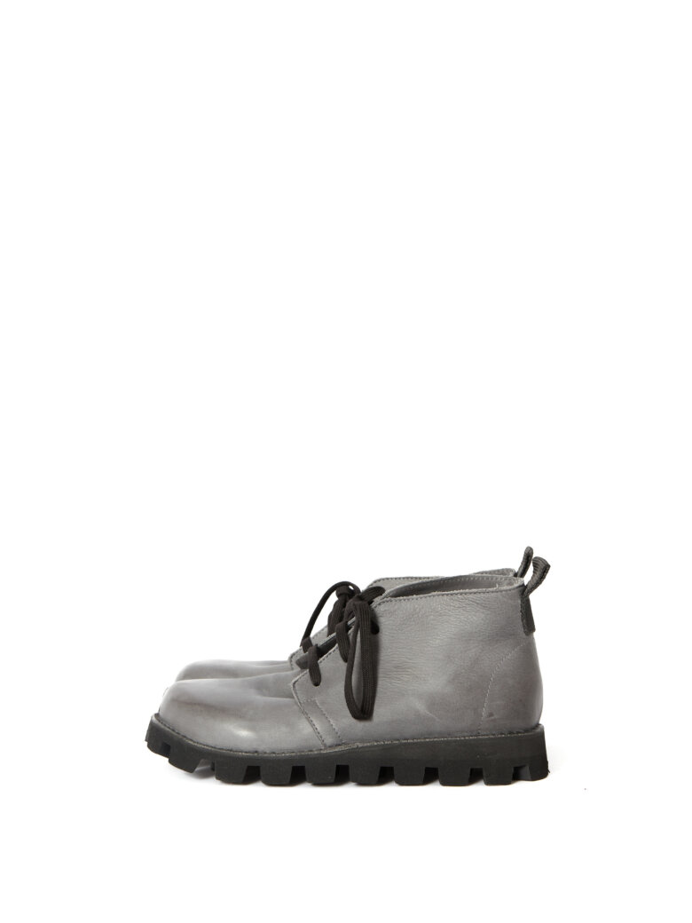 Lofina - Low boot with laces