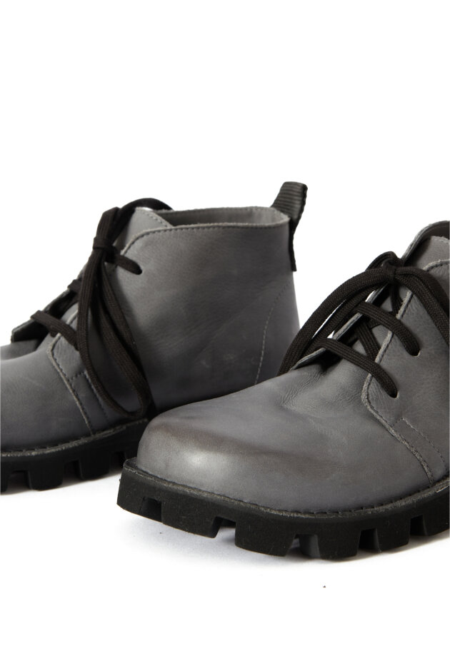 Lofina - Low boot with laces