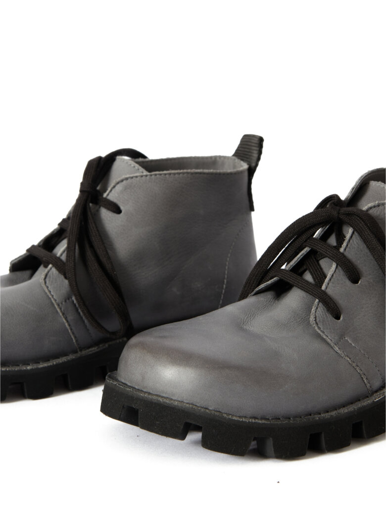 Lofina - Low boot with laces