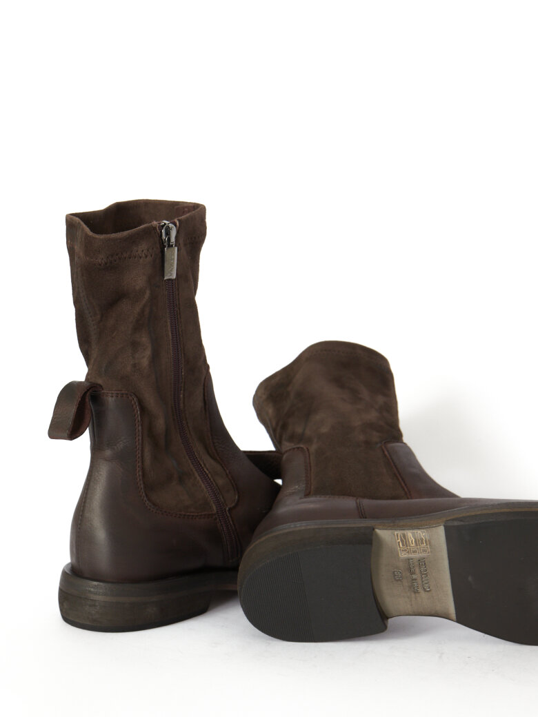 Lofina - PRE ORDER! Boot with suede stretchskin and zipper