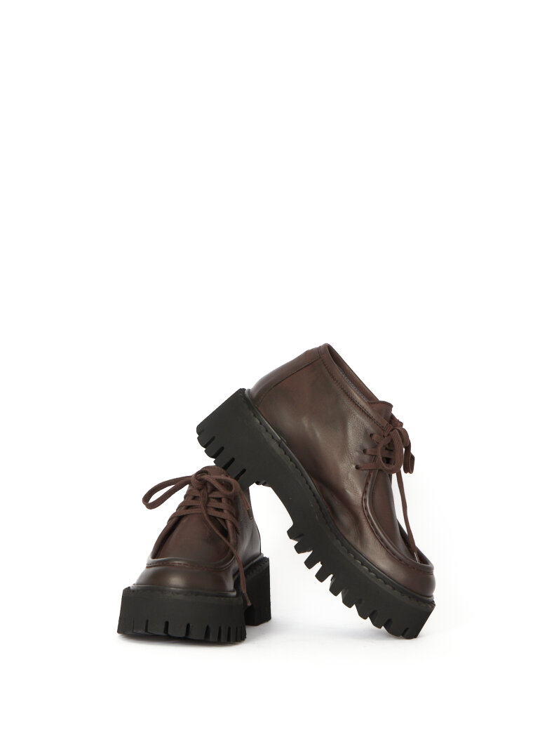 Lofina - Low boot with laces