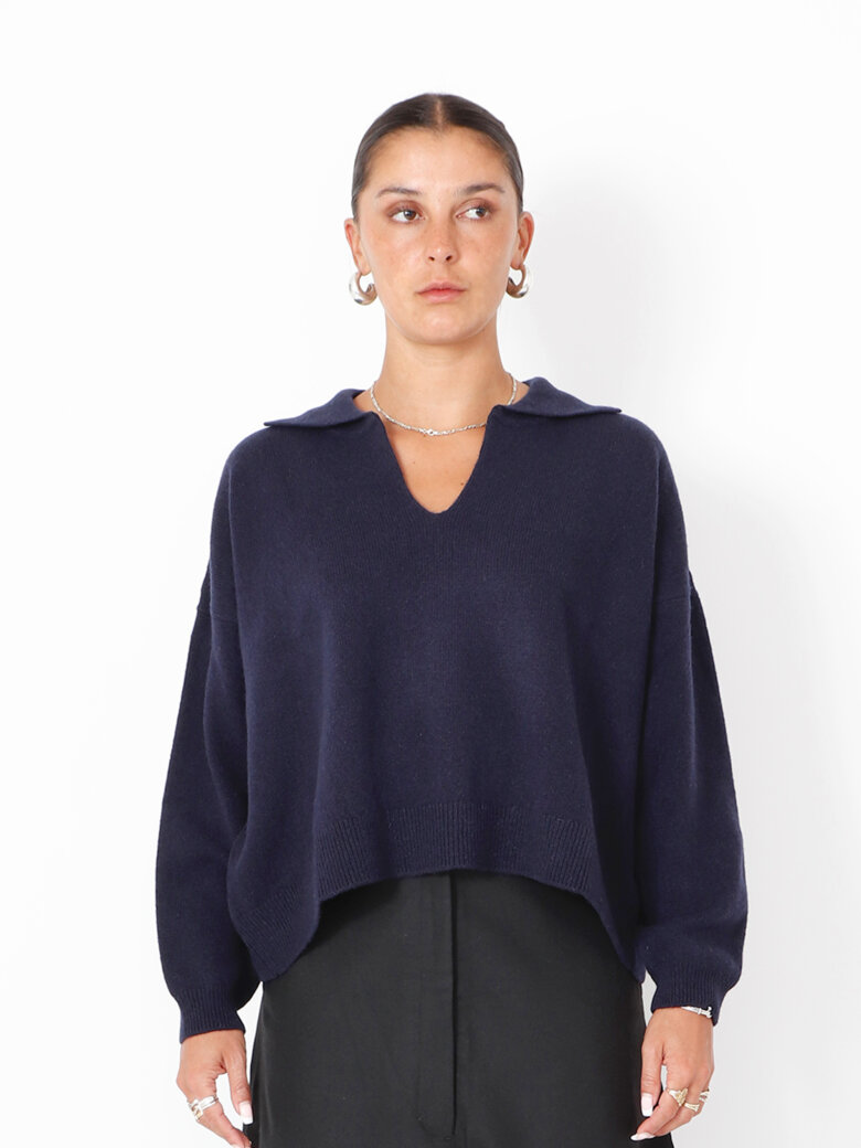 Sort Aarhus - Knitted polo in merino wool