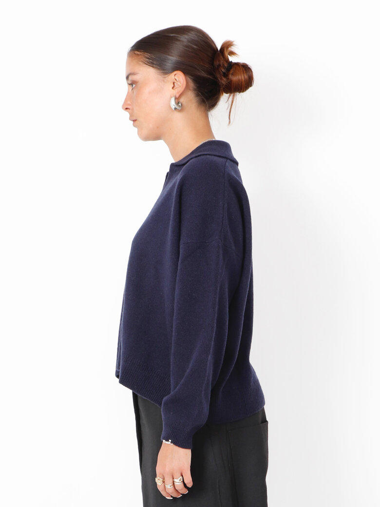 Sort Aarhus - Knitted polo in merino wool