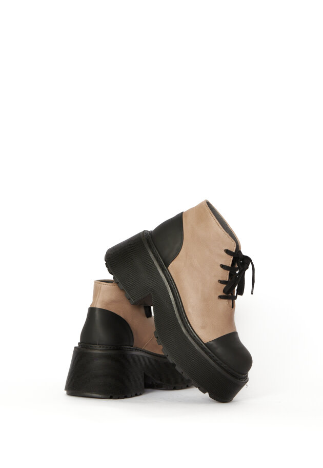 Sort Aarhus - Low boot with laces