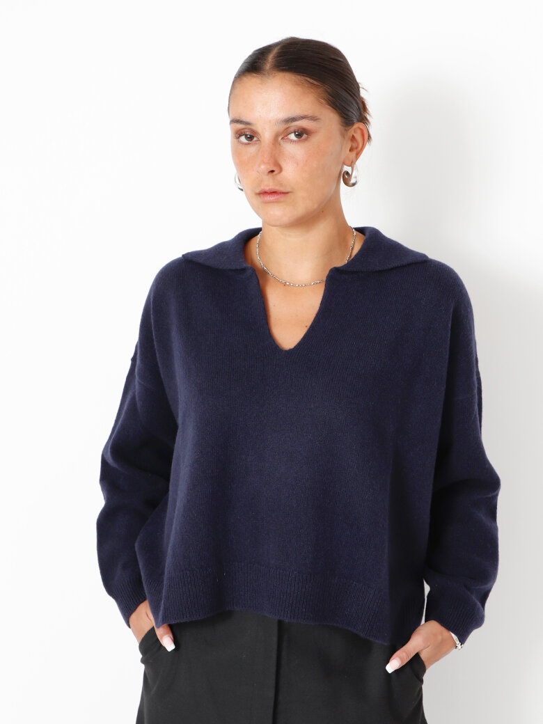 Sort Aarhus - Knitted polo in merino wool