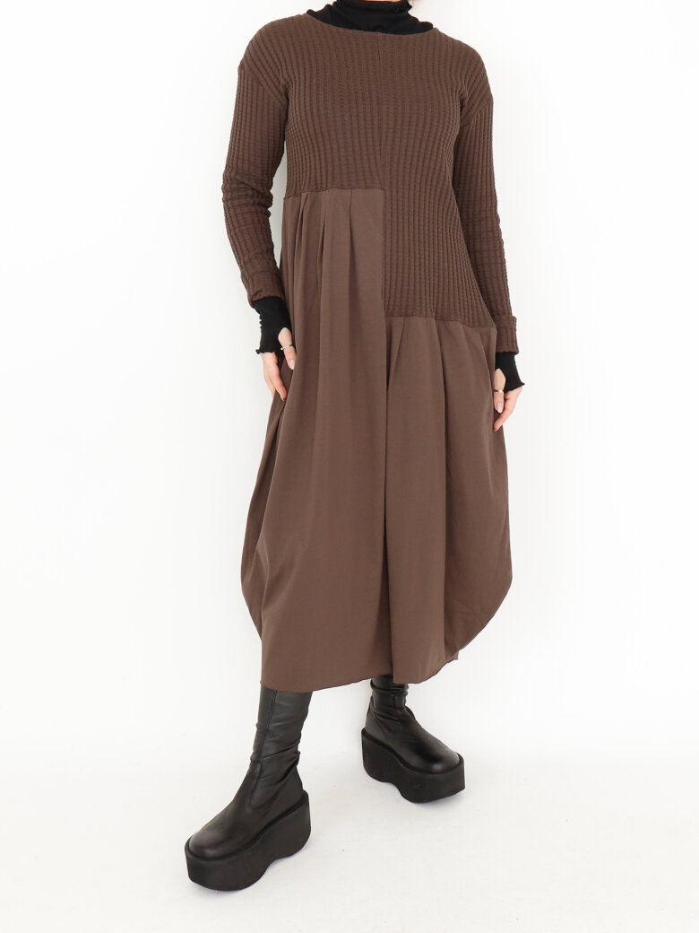 Sort Aarhus - Dress in organic cotton