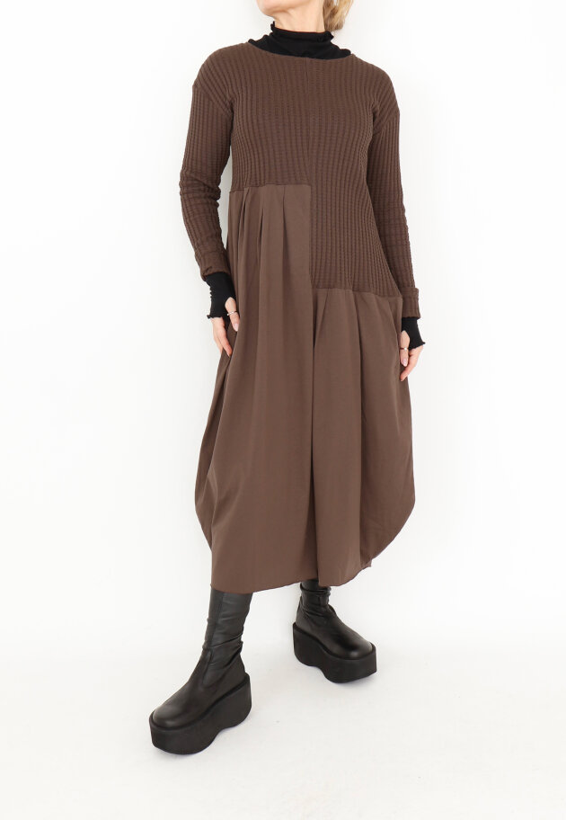 Sort Aarhus - Dress in organic cotton