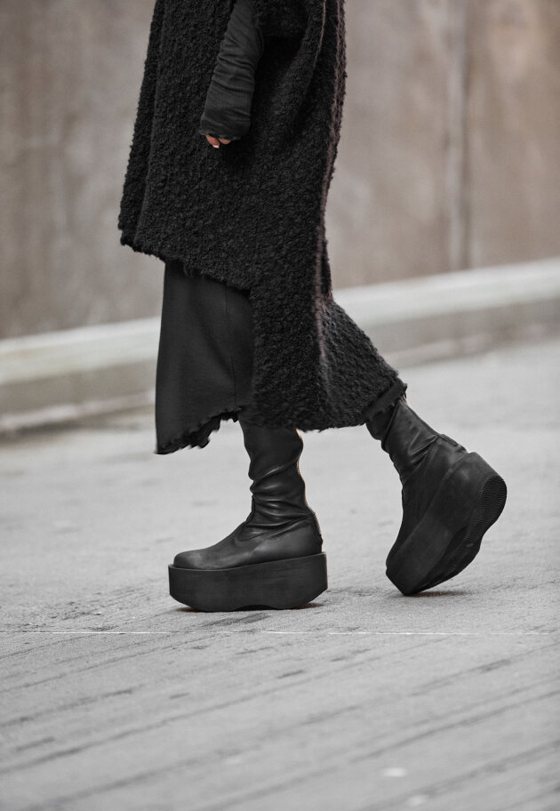 Sort Aarhus - PRE ORDER! Long boot with stretch and zipper Sort Aarhus - PRE ORDER! Long boot with stretch and zipper