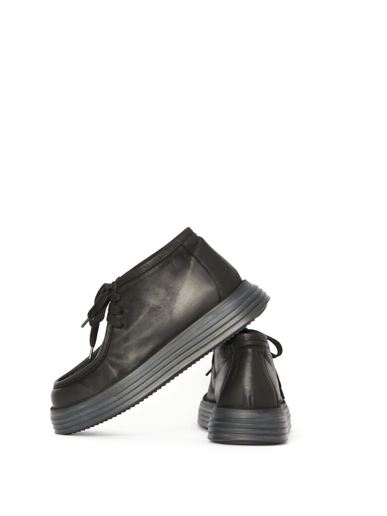 Lofina - Mens shoe with laces