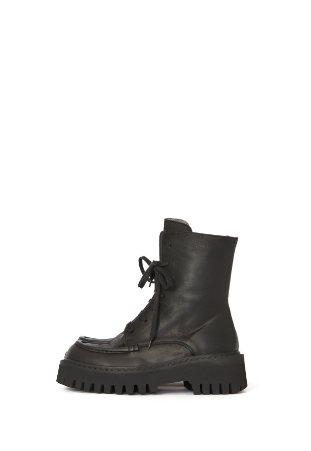 Lofina - Boot with zipper and laces Lofina - Boot with zipper and laces