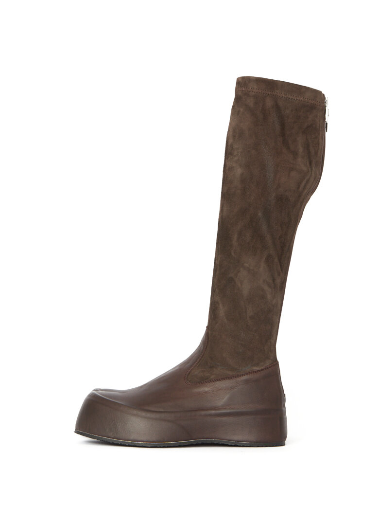 Lofina - Lang strækskindsstøvle i ruskind med lynlås