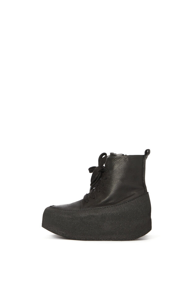 Lofina - Boot with laces and zipper Lofina - Boot with laces and zipper