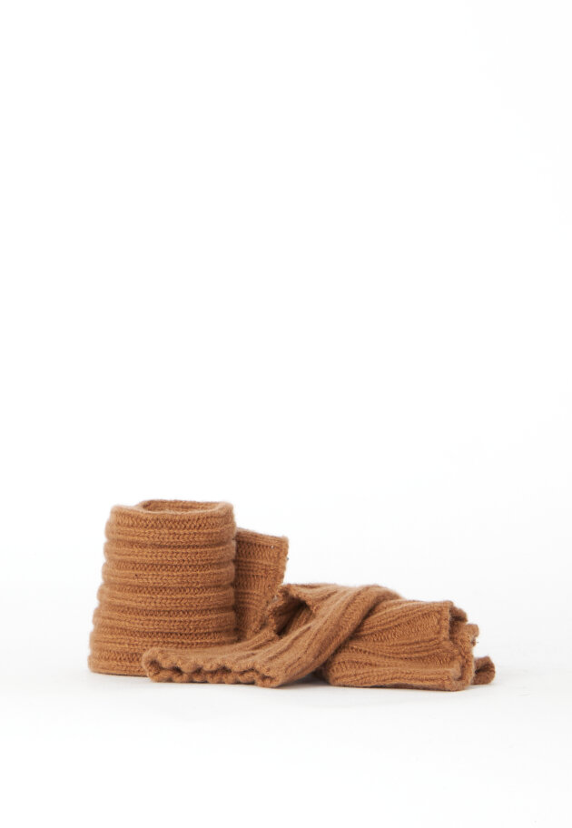 Sort Aarhus - Knitted leg warmers in merino wool