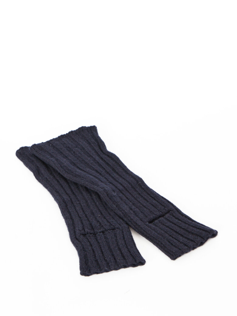 Sort Aarhus - Knitted leg warmers in merino wool