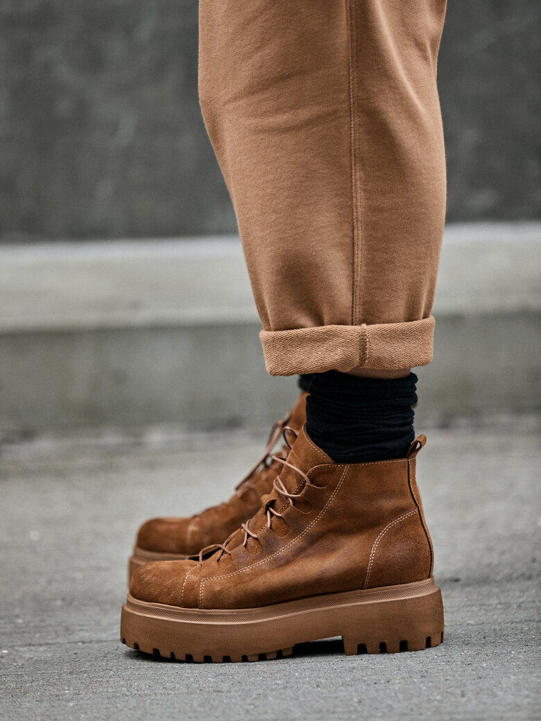 Lofina - Boot with laces and zipper