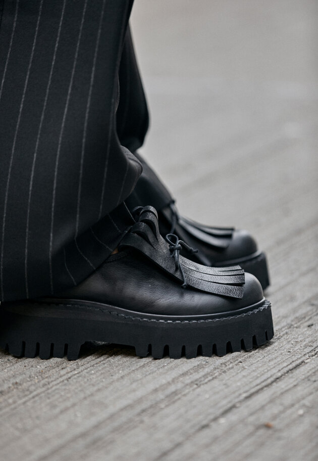 Lofina - Fringed shoes