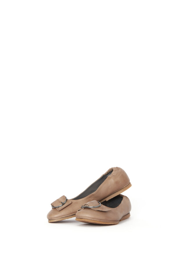 Lofina - Ballerina med spænde