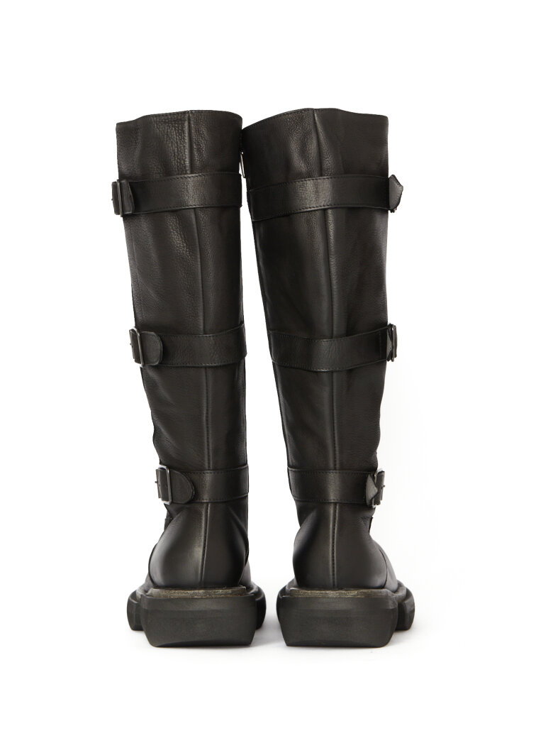 Lofina - Lang støvle med spænder og lynlås