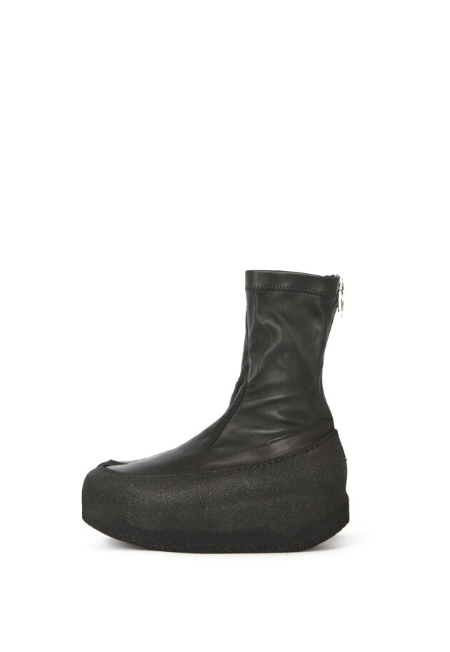 Lofina - Boot with stretch leather and zipper