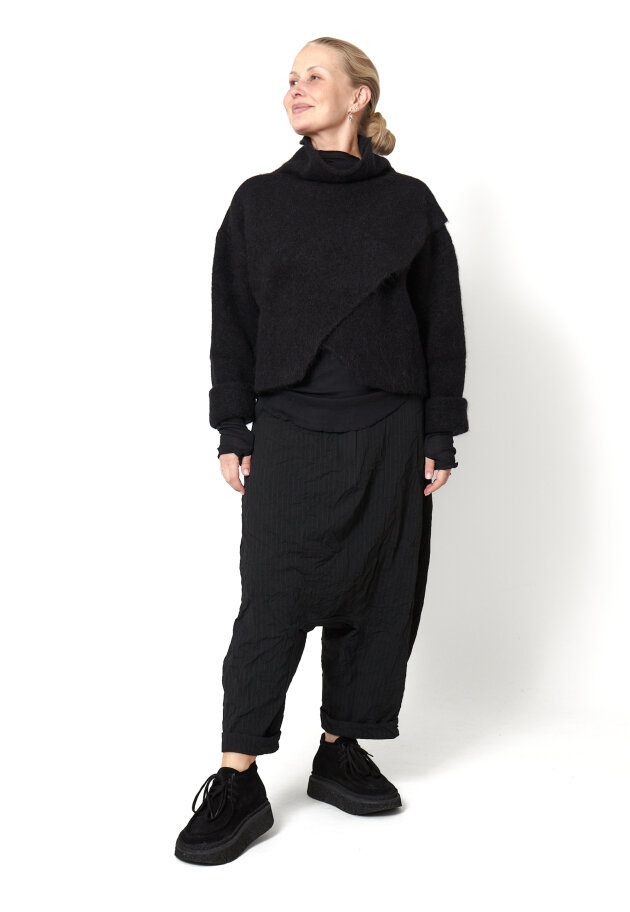 Sort Aarhus - Knitted blouse with details Sort Aarhus - Knitted blouse with details