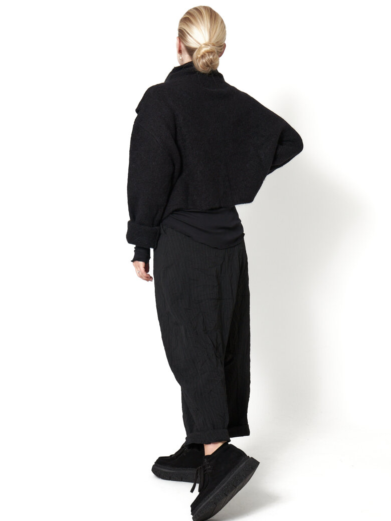 Sort Aarhus - Strikket bluse med detaljer