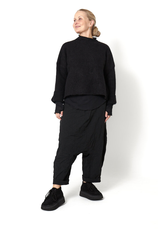 Sort Aarhus - Wide fit blouse in Alpaca wool mix Sort Aarhus - Wide fit blouse in Alpaca wool mix