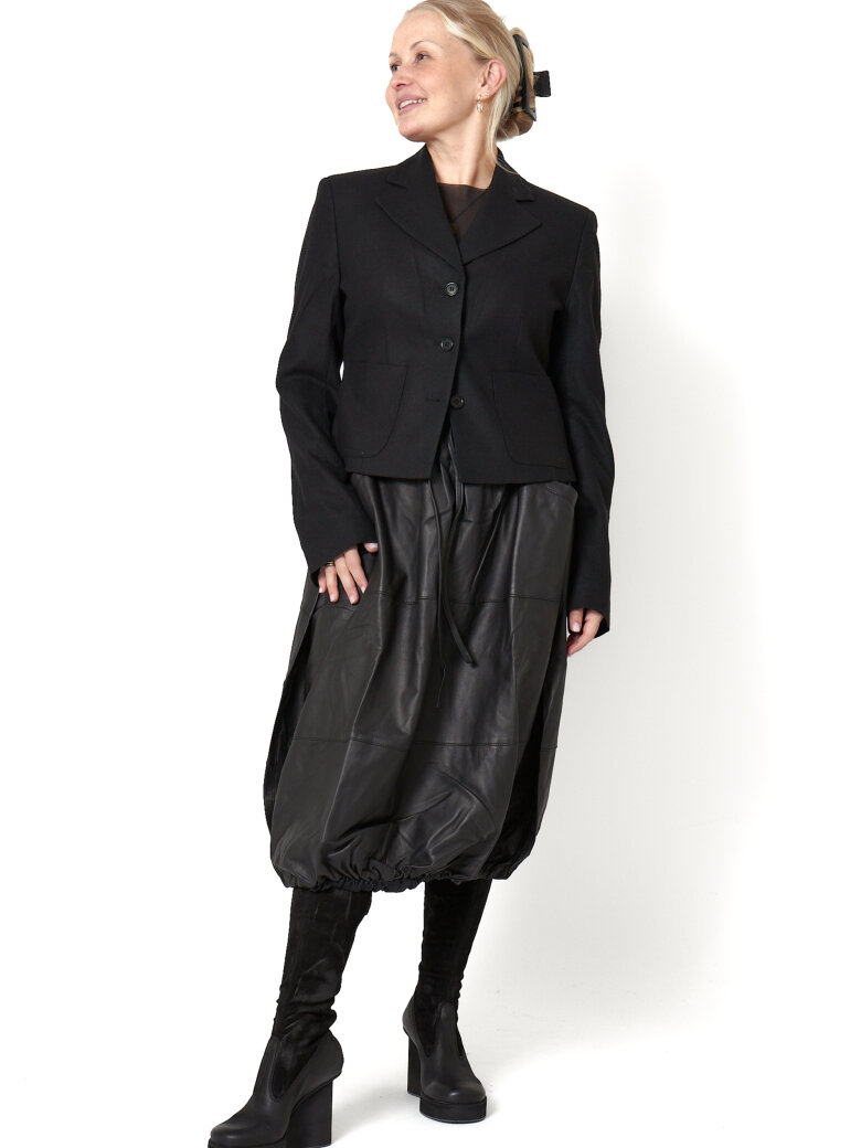 Sort Aarhus - Puffed leather skirt with pockets