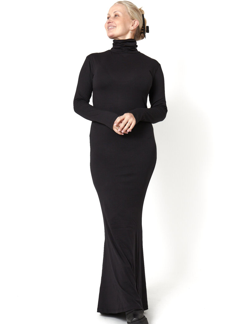 Sort Aarhus - Long tight fit dress in organic cotton