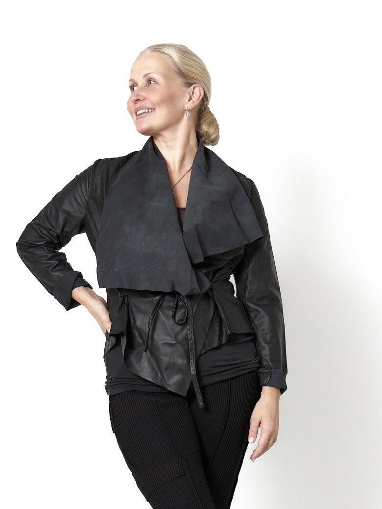 Sort Aarhus - Wrap leather shirt